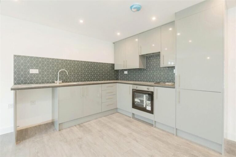 Open-Plan Kitchen Renovation — Alpha London Builders